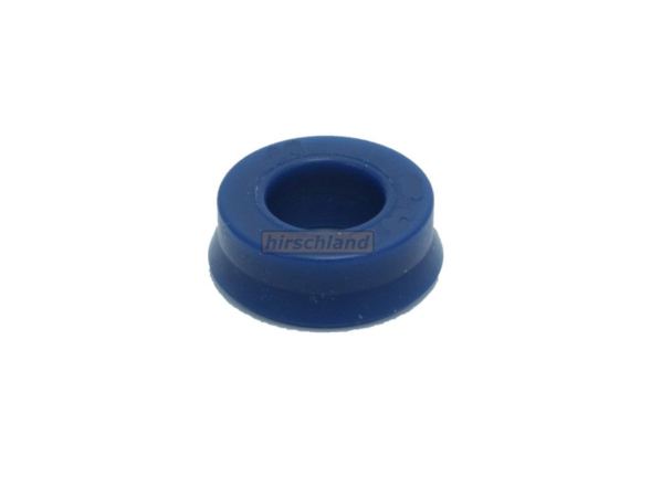 Giuliano oil seal locking mechanism for mounting arm